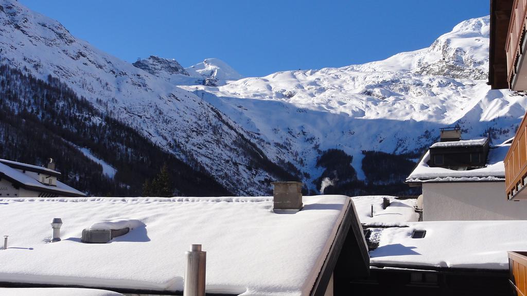 Haus Holiday Saas Fee Pokoj fotografie